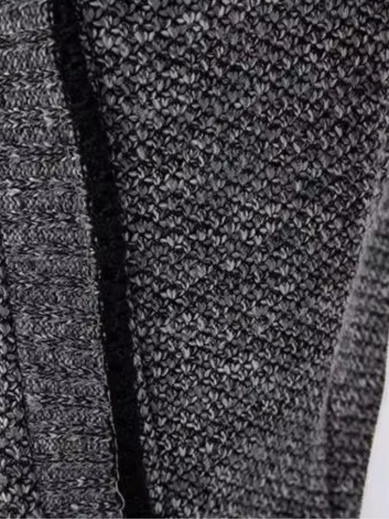 Elegant Full-Zip Sweater Vest - JAMES & SPENCER